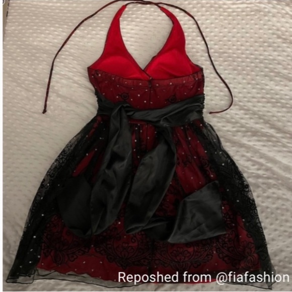 Vintage y2k ruby rox red and black halter dress - Picture 2 of 4